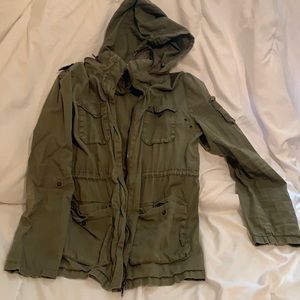H&M size 8 army green zip up jacket with roll up sleeves and hood